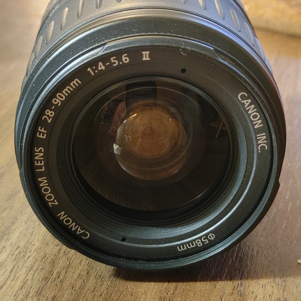 Canon EF 28-90mm 4.5-5.6